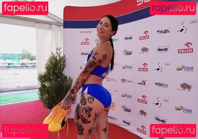 Ewa Swoboda / EwaSwoboda121 / litttlerunner Onlyfans Photo Gallery 