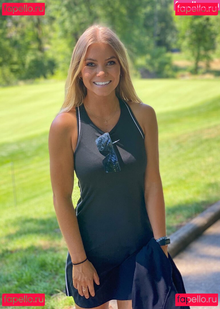 Hailey Ostrom / HaileyOstrom Onlyfans Photo Gallery 