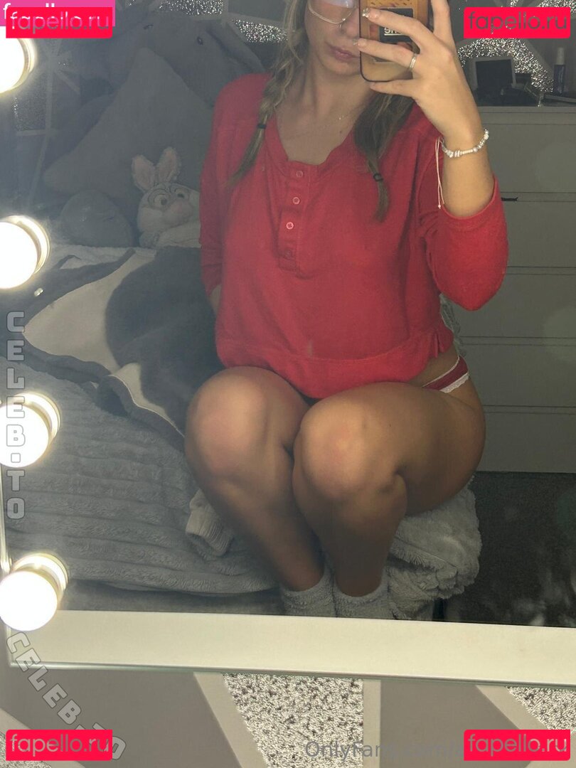 Amelia Park / ameliapark / amelicpark Onlyfans Photo Gallery 