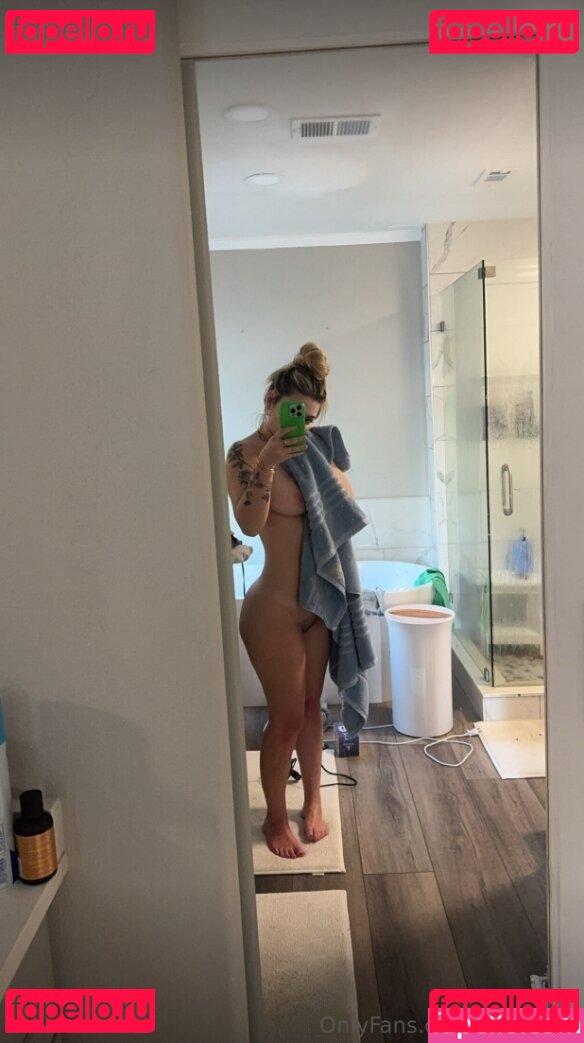 Amxnduh / amxnduh_ Onlyfans Photo Gallery 