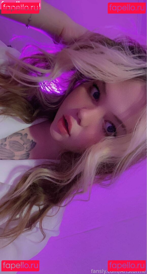 AriStorme Onlyfans Photo Gallery 