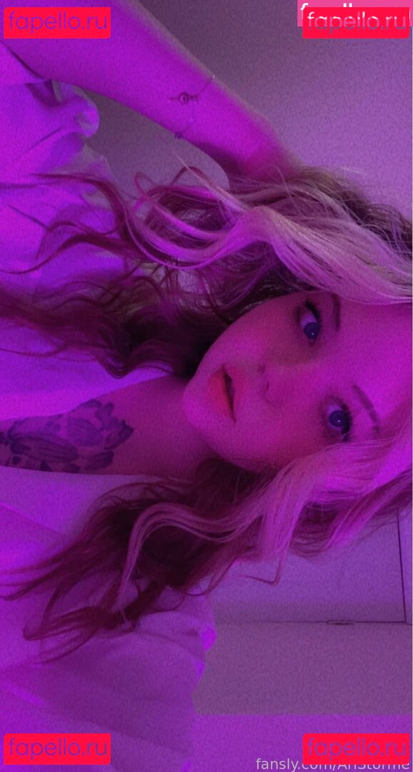 AriStorme Onlyfans Photo Gallery 