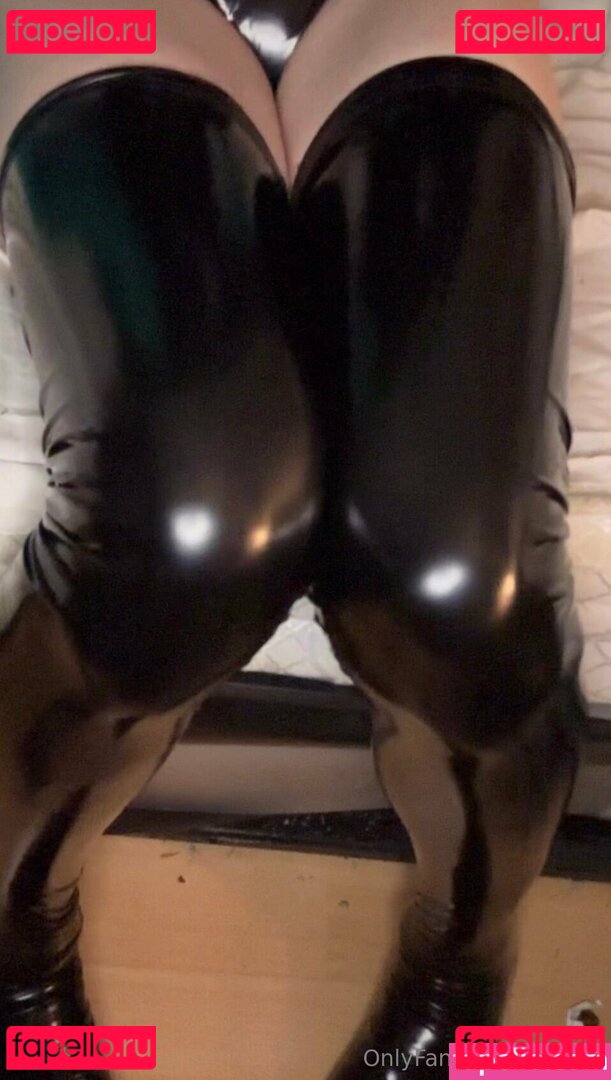 bwu_gi Onlyfans Photo Gallery 