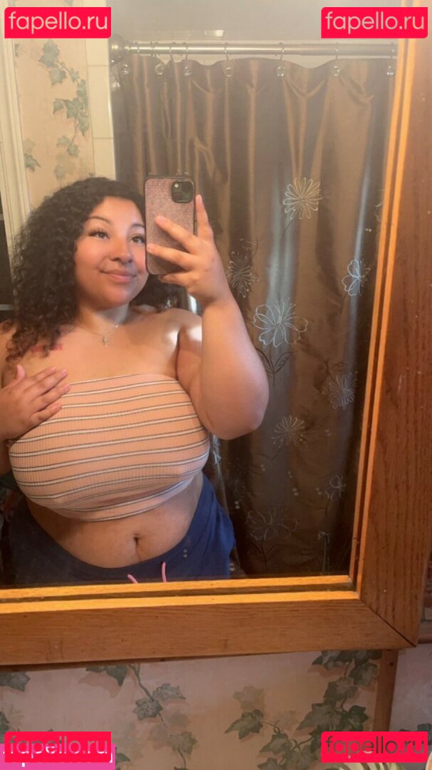 CocoMarie / YouLuvCocoMarie / lexiimariie33_