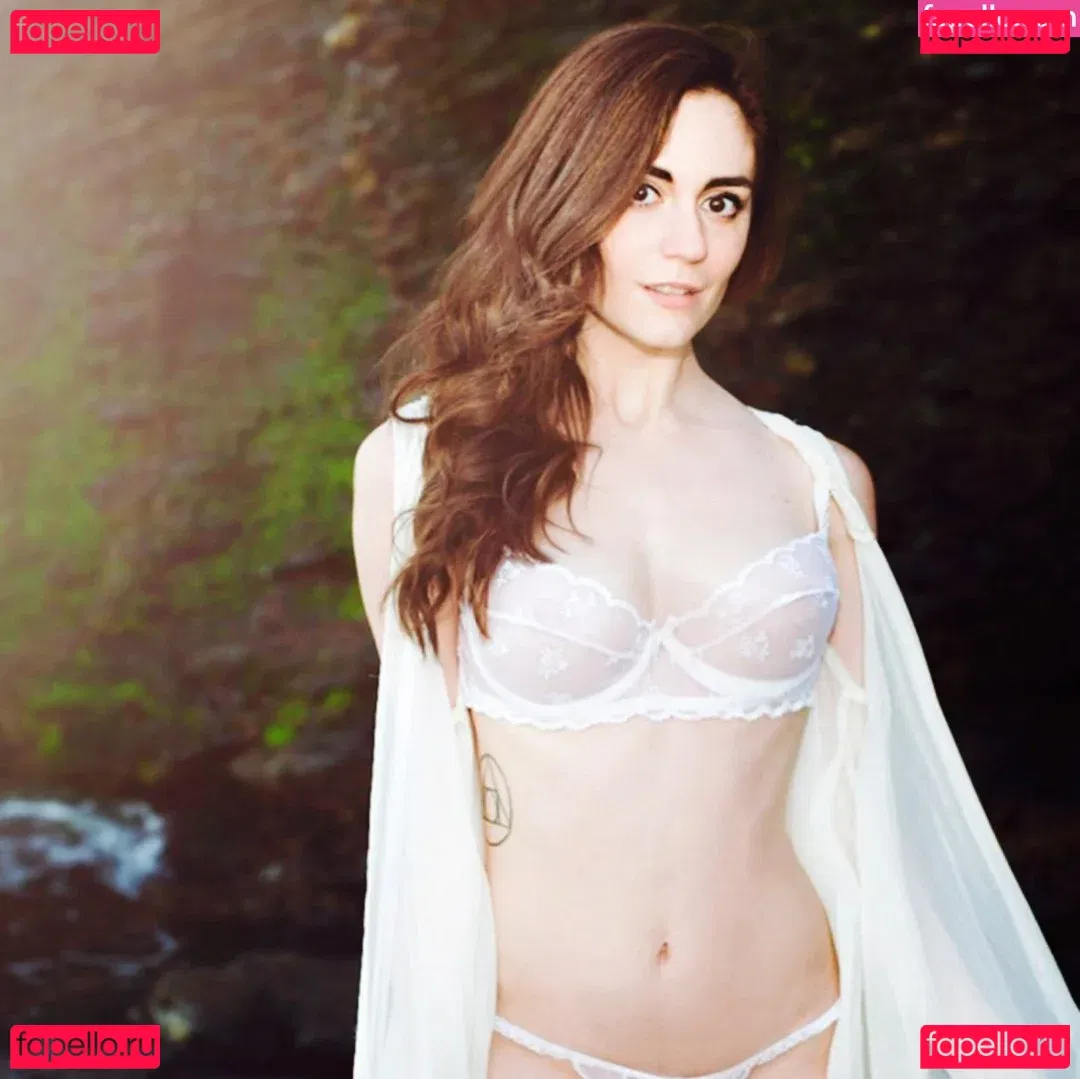 Ocean Heart ASMR Onlyfans Photo Gallery 