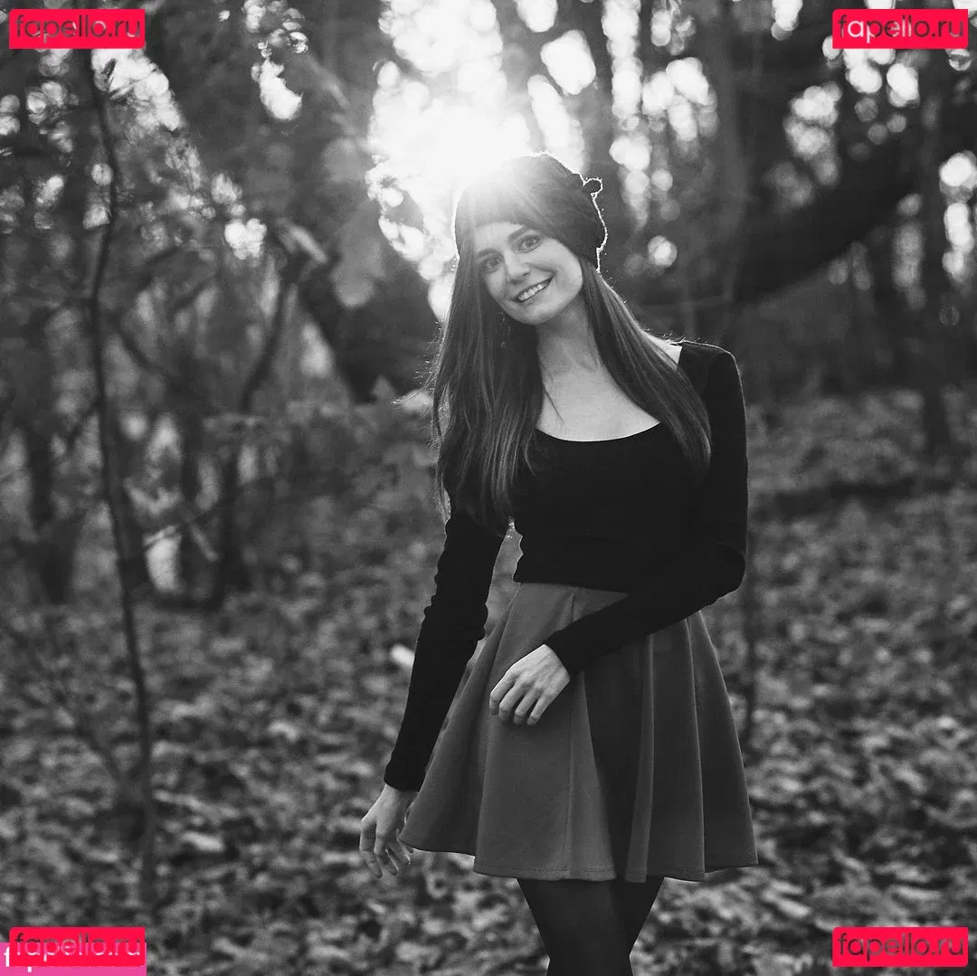 Ocean Heart ASMR Onlyfans Photo Gallery 