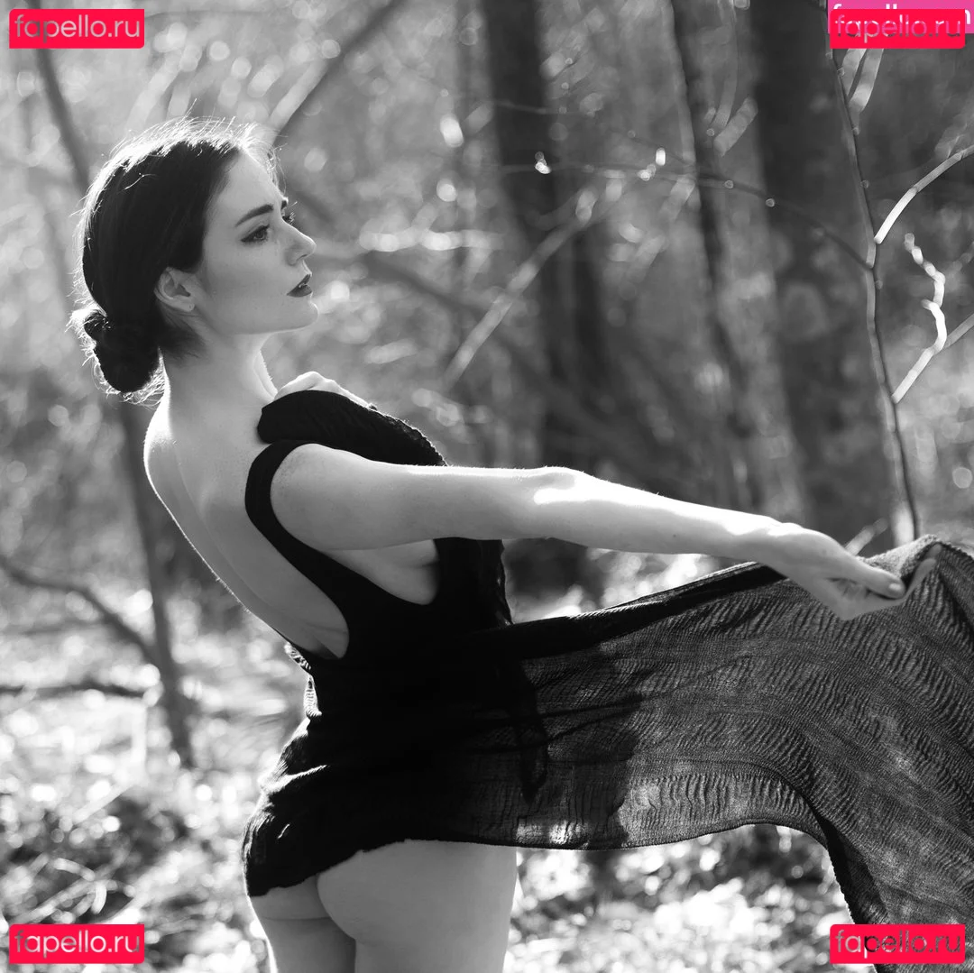 Ocean Heart ASMR Onlyfans Photo Gallery 