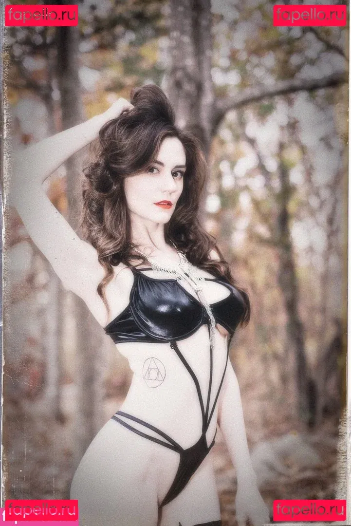 Ocean Heart ASMR Onlyfans Photo Gallery 