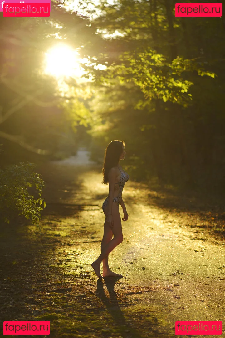 Ocean Heart ASMR Onlyfans Photo Gallery 