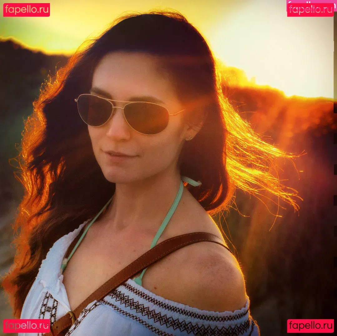 Ocean Heart ASMR Onlyfans Photo Gallery 