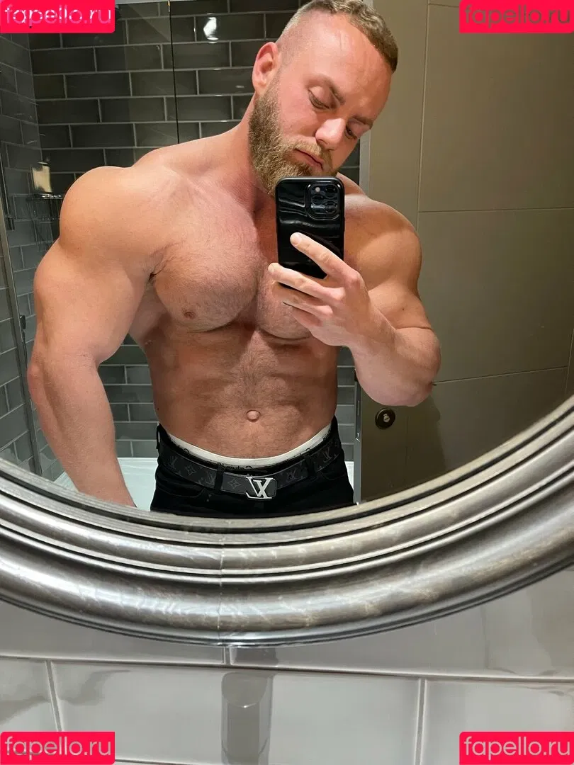 drewalexander Onlyfans Photo Gallery 
