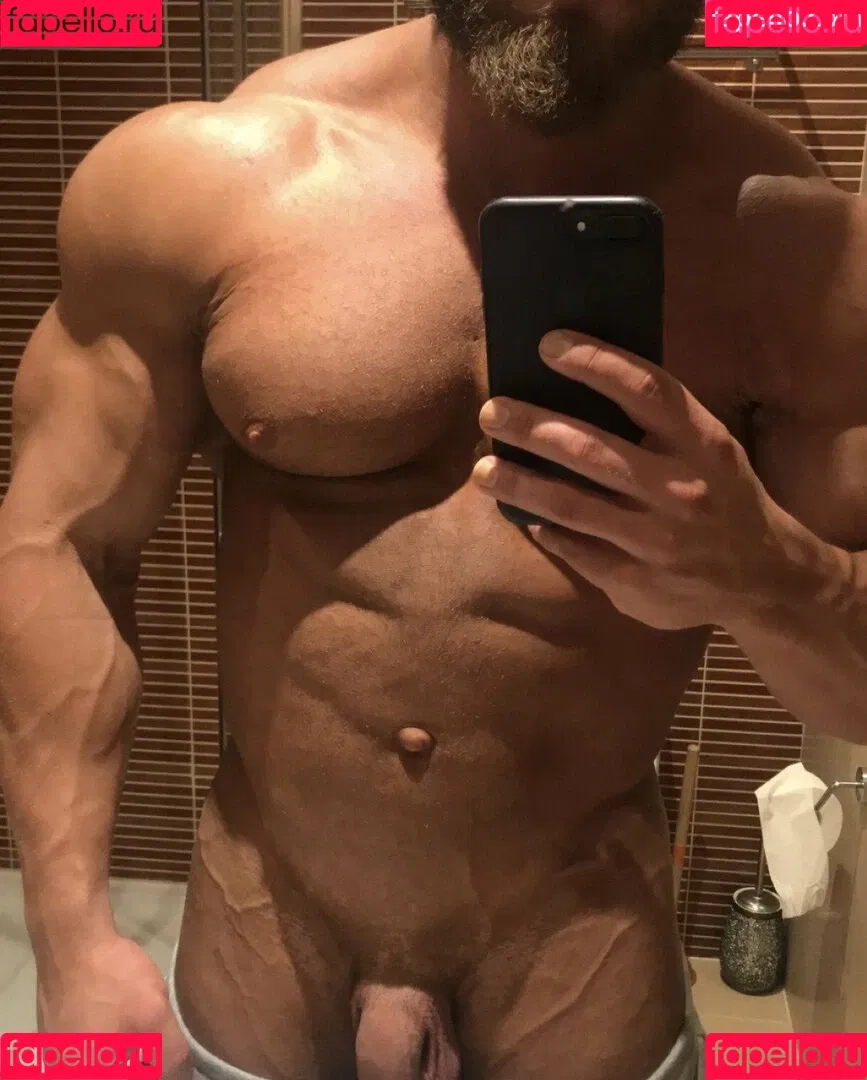drewalexander Onlyfans Photo Gallery 