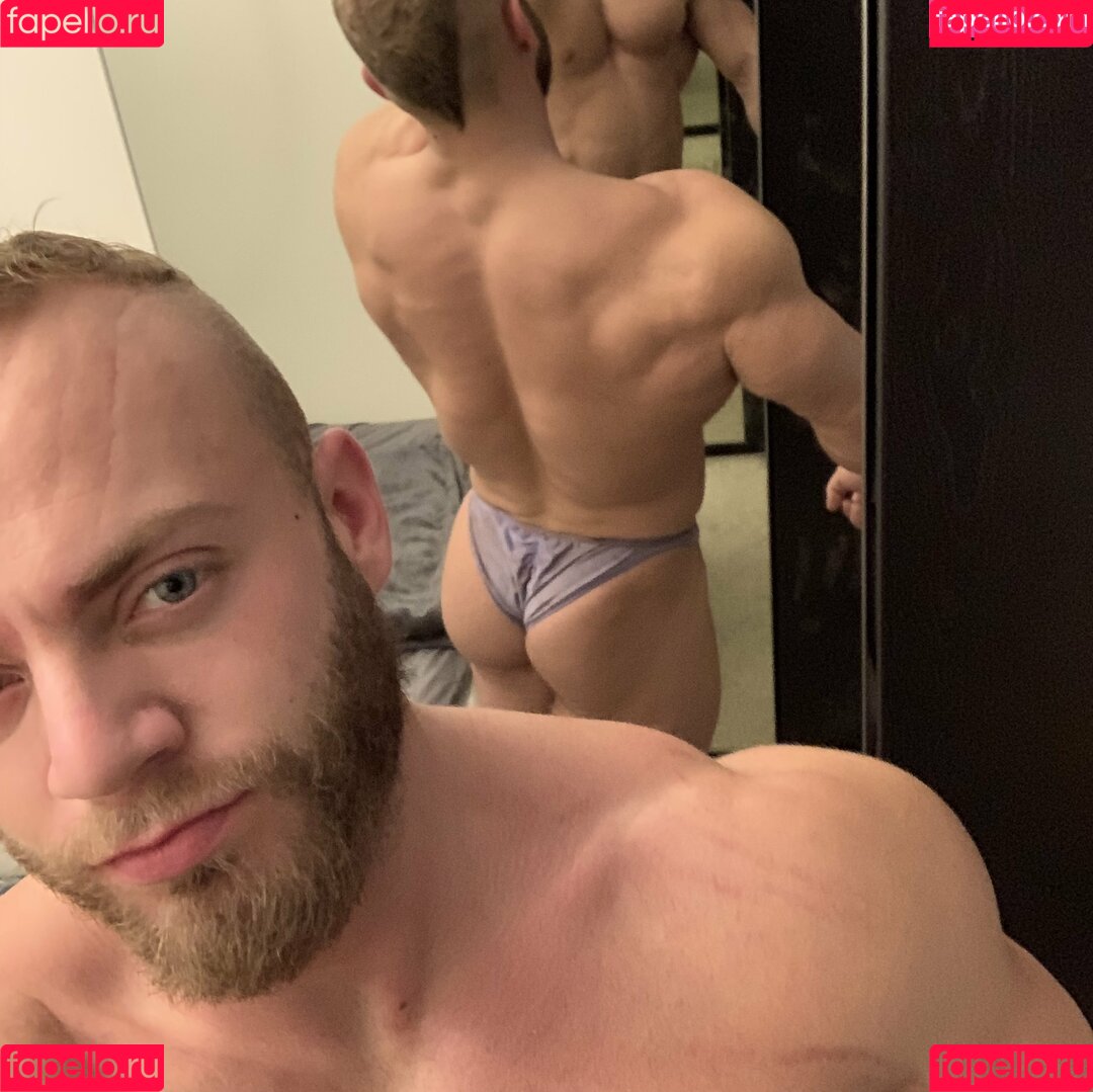 drewalexander Onlyfans Photo Gallery 