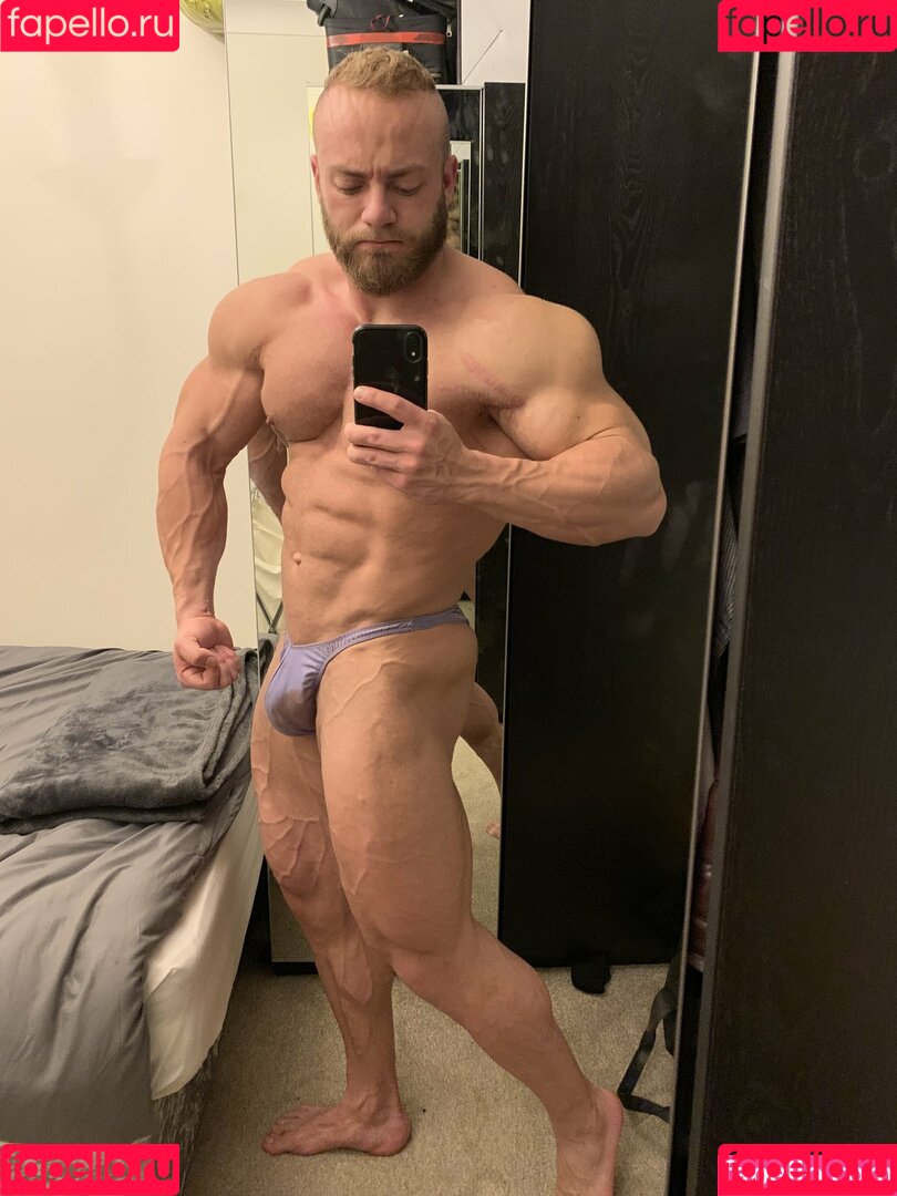 drewalexander Onlyfans Photo Gallery 