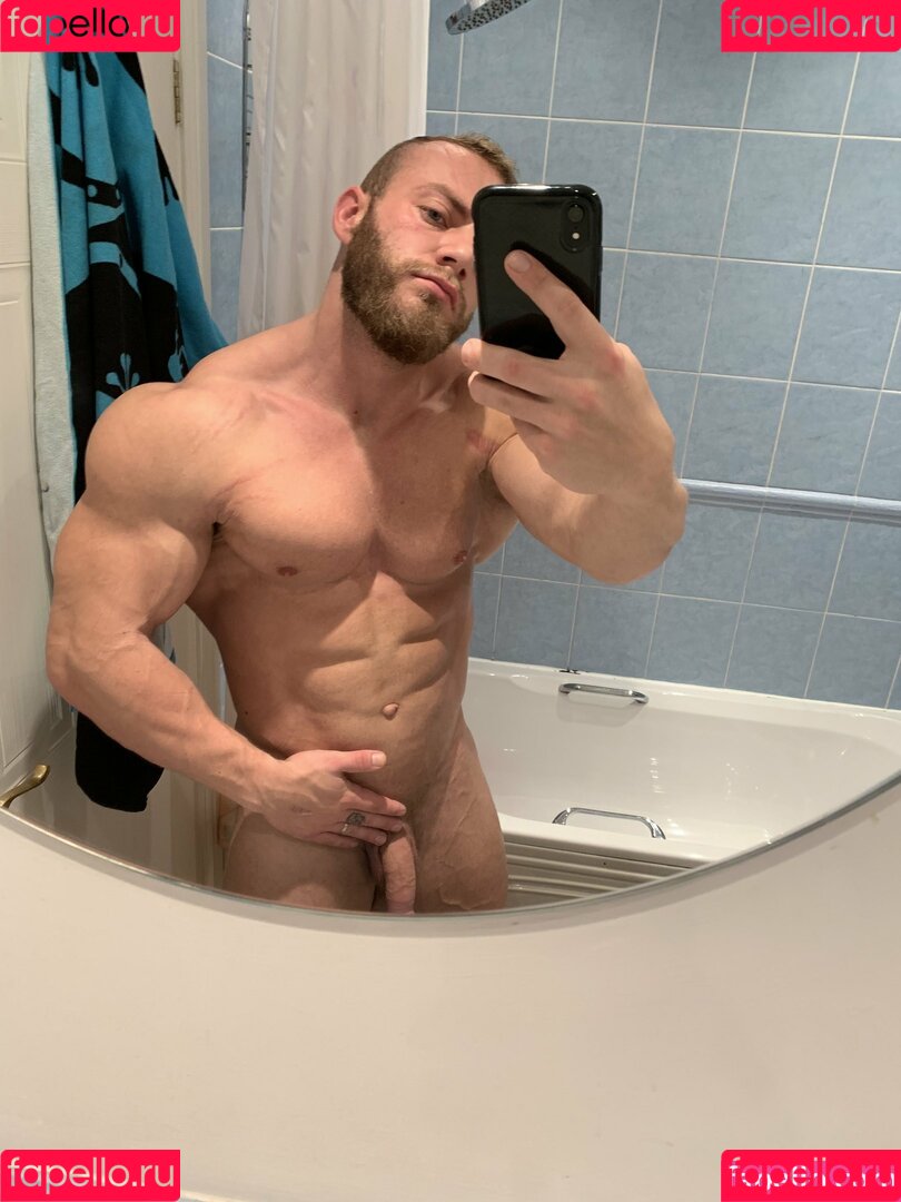 drewalexander Onlyfans Photo Gallery 