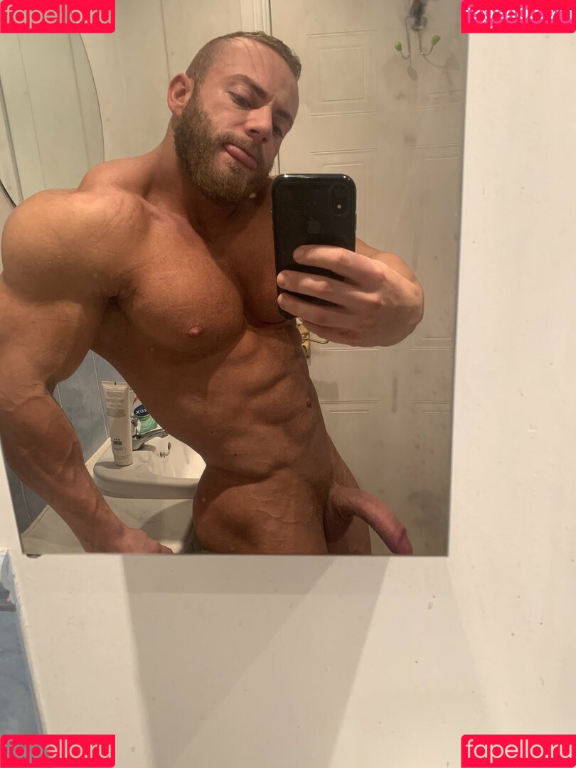 drewalexander Onlyfans Photo Gallery 