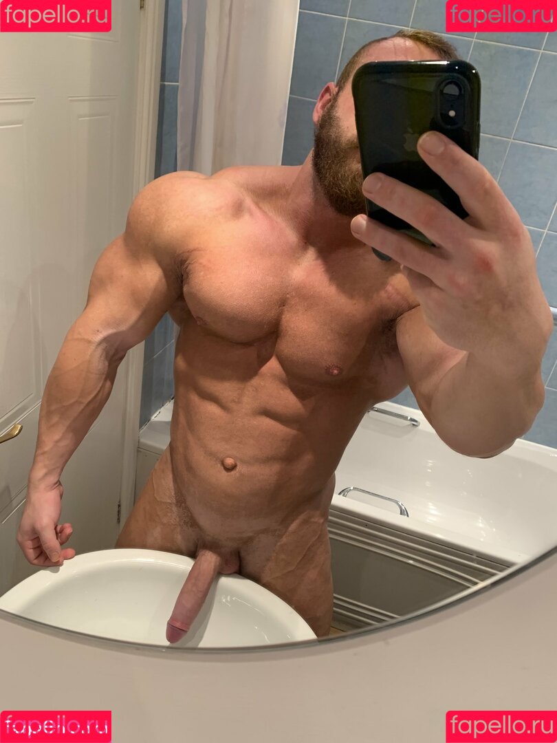 drewalexander Onlyfans Photo Gallery 