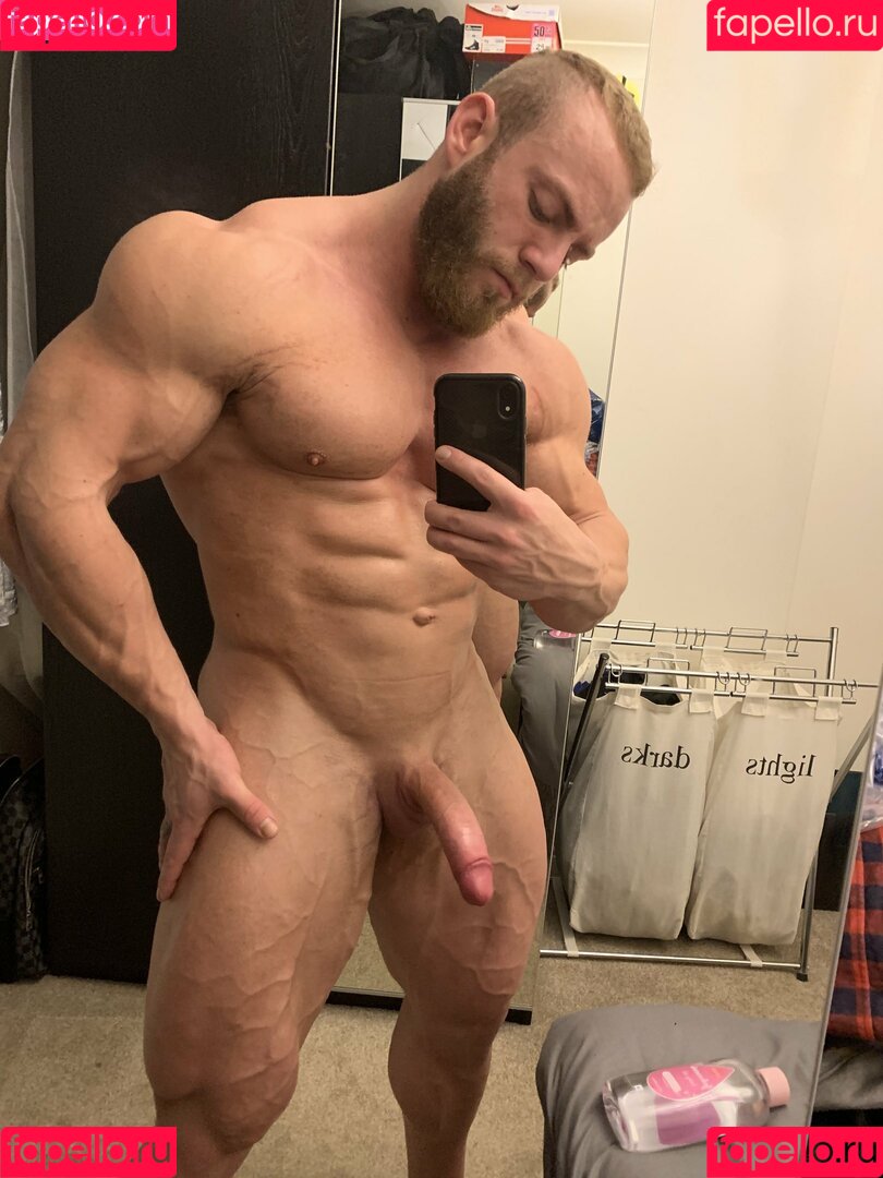 drewalexander Onlyfans Photo Gallery 