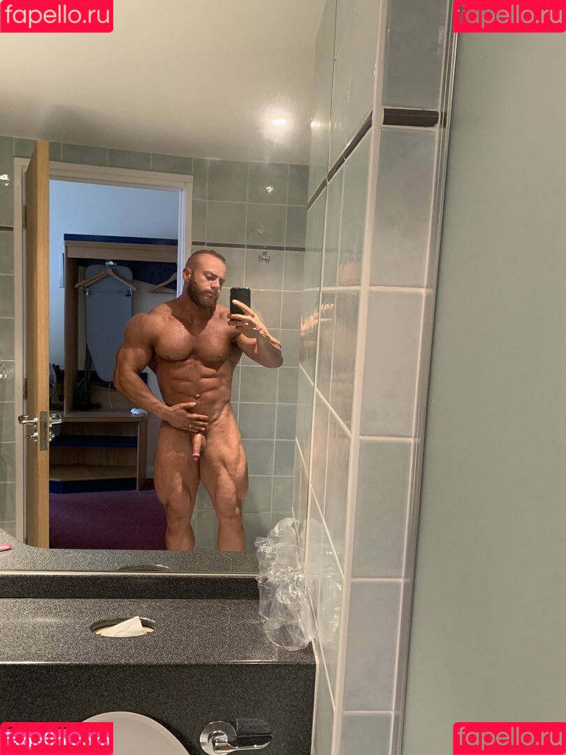 drewalexander Onlyfans Photo Gallery 