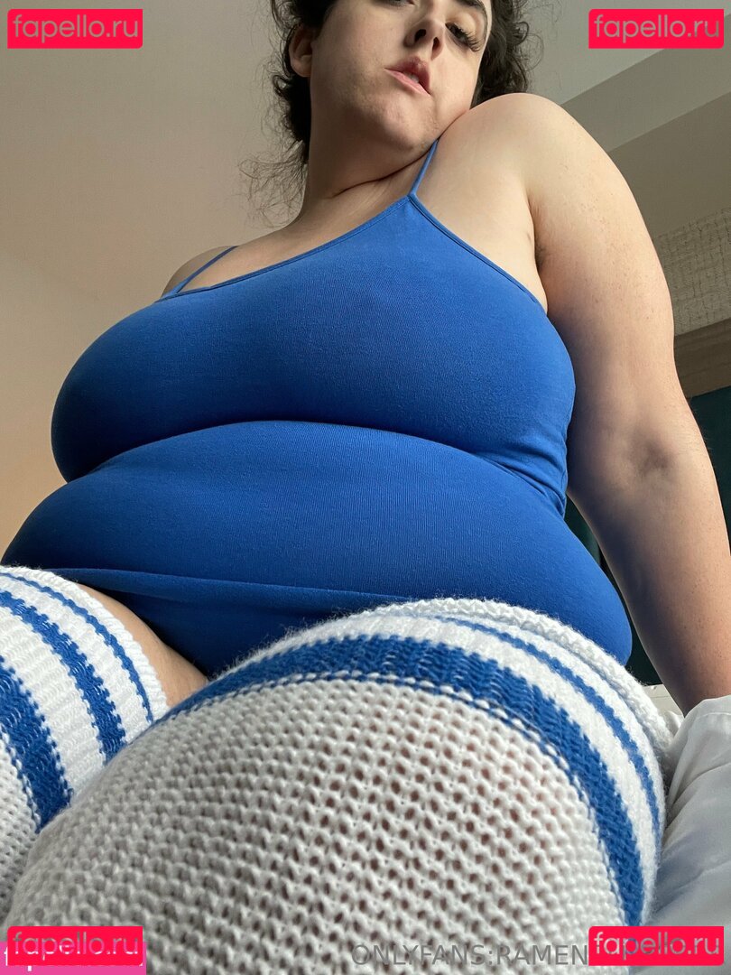 ramenslurp / ramenslurps Onlyfans Photo Gallery 