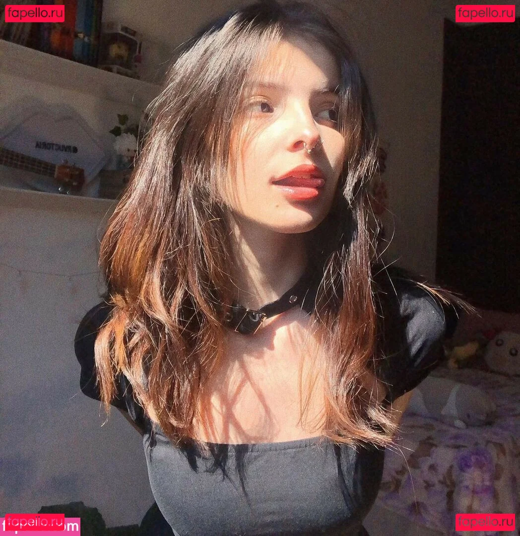 Victoria Ribeiro Onlyfans Photo Gallery 