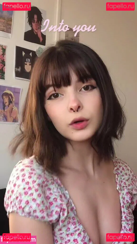 Victoria Ribeiro Onlyfans Photo Gallery 