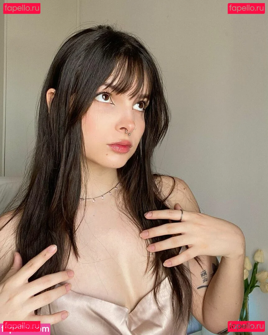 Victoria Ribeiro Onlyfans Photo Gallery 