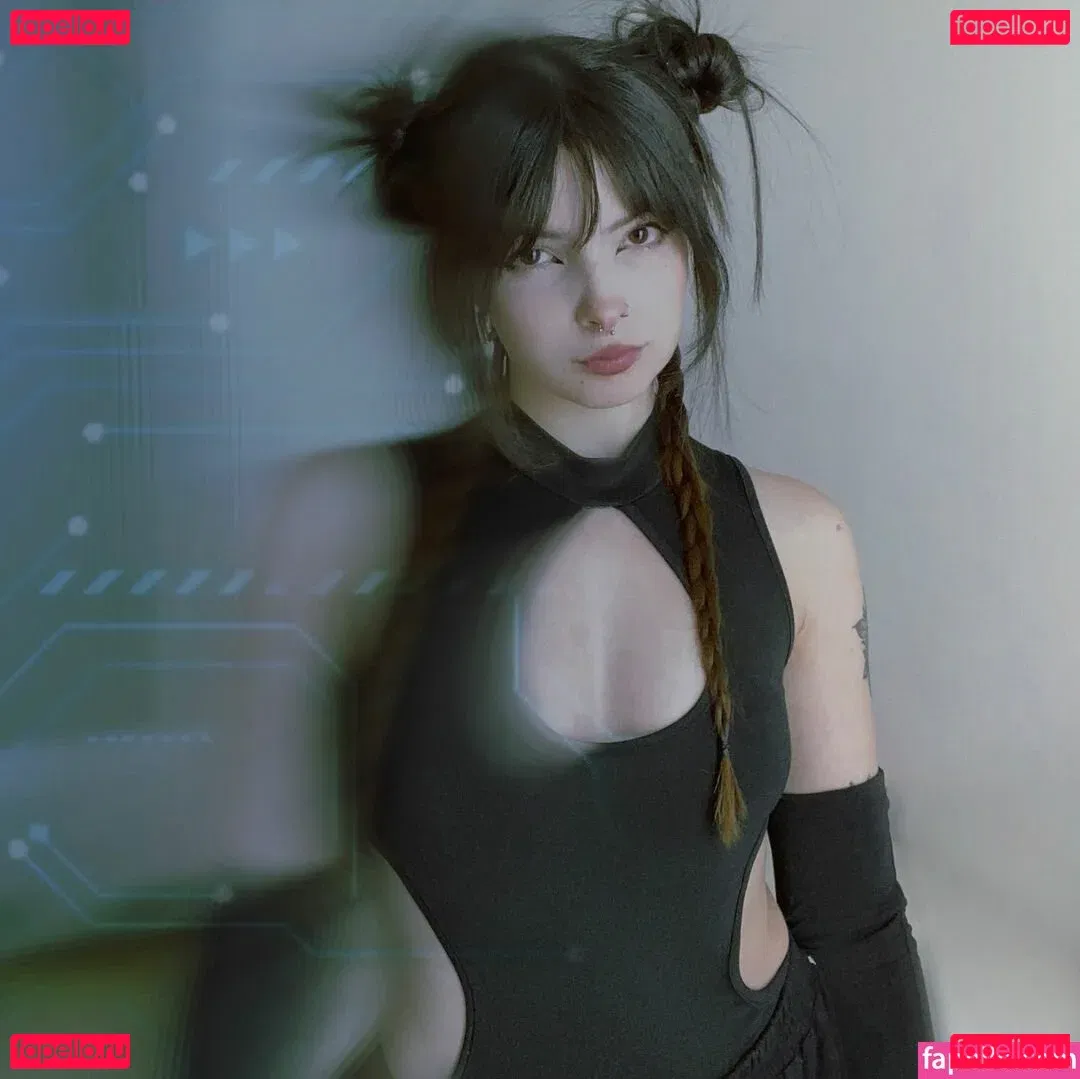 Victoria Ribeiro Onlyfans Photo Gallery 