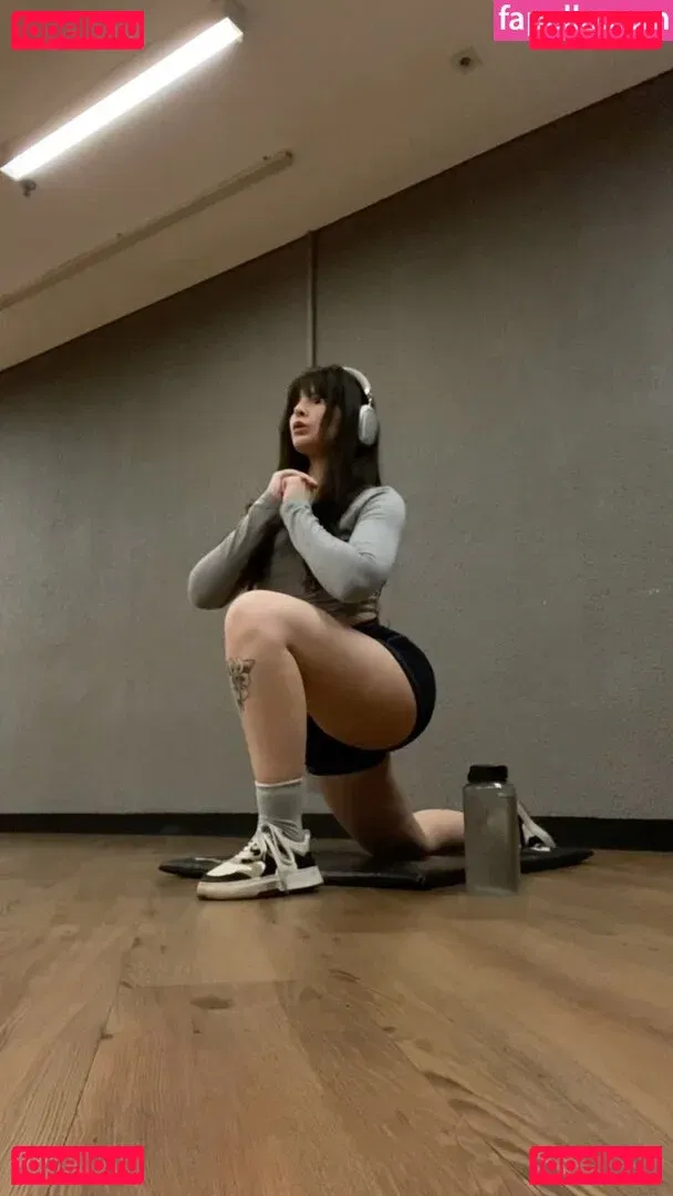 Victoria Ribeiro Onlyfans Photo Gallery 