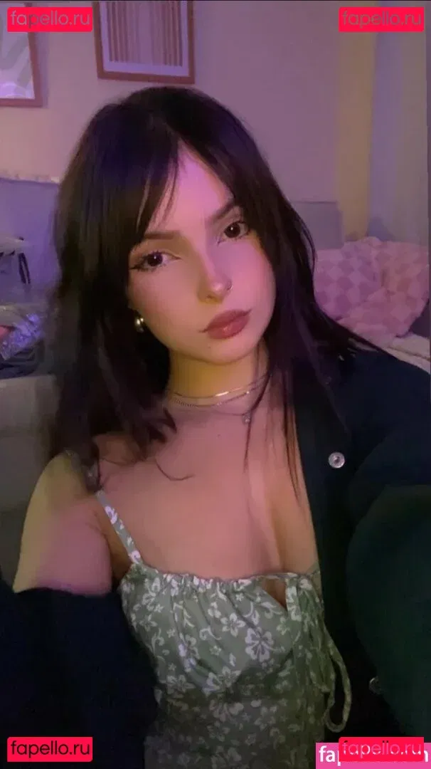 Victoria Ribeiro Onlyfans Photo Gallery 