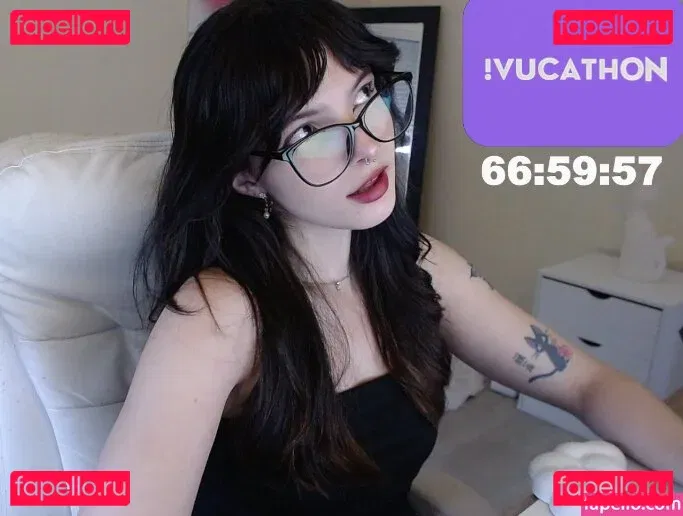 Victoria Ribeiro Onlyfans Photo Gallery 