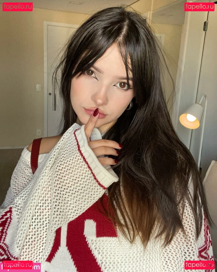 Victoria Ribeiro Onlyfans Photo Gallery 