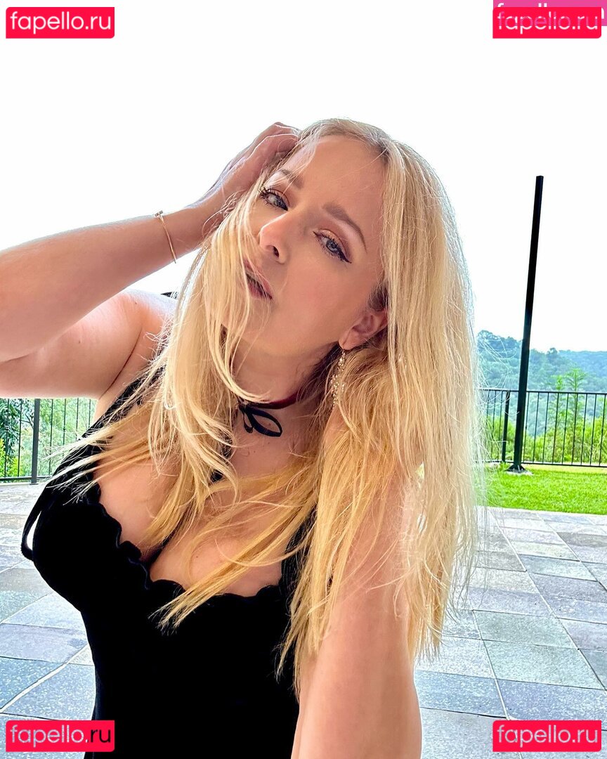 Luciana Vendramini / lucianavendramini Onlyfans Photo Gallery 