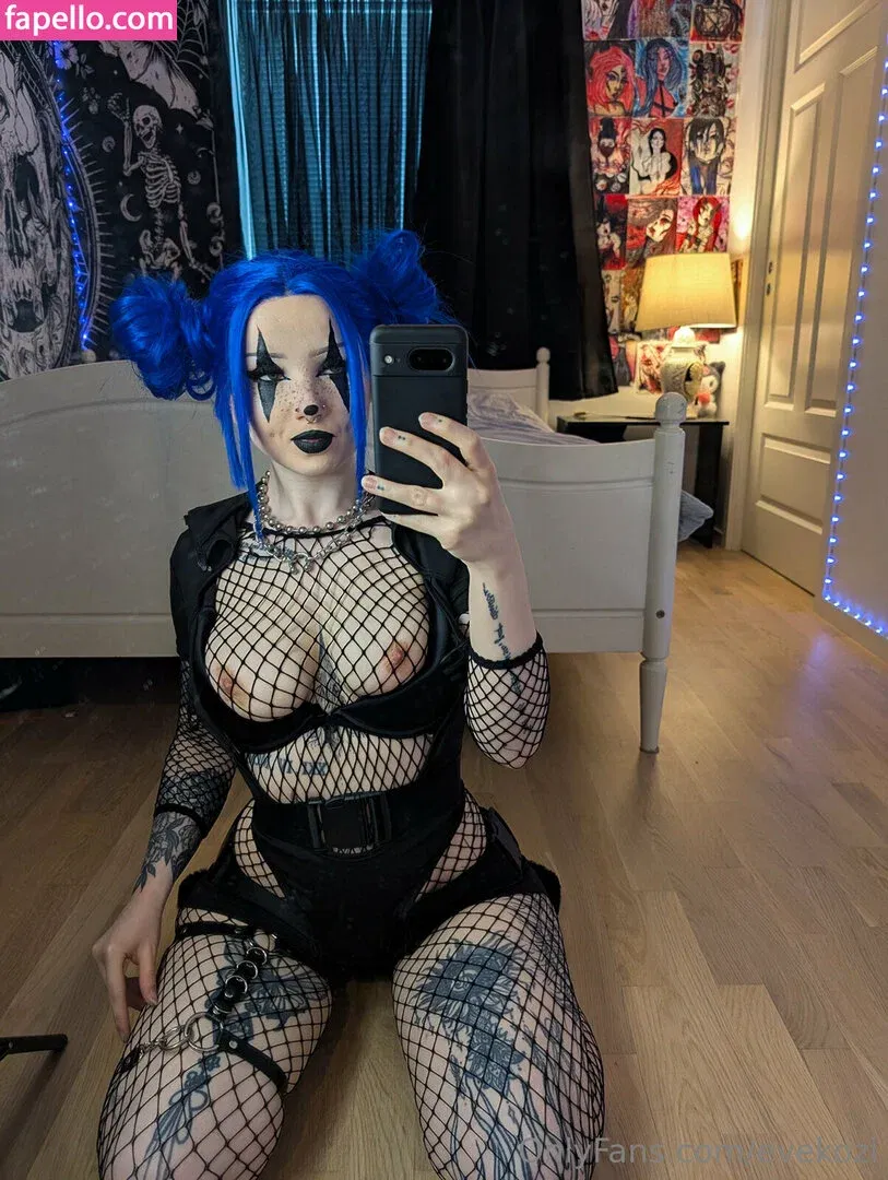 Evekozi Onlyfans Photo Gallery 