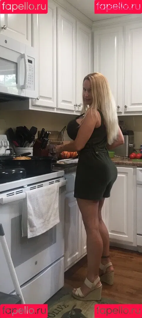 Billi Bardot Onlyfans Photo Gallery 
