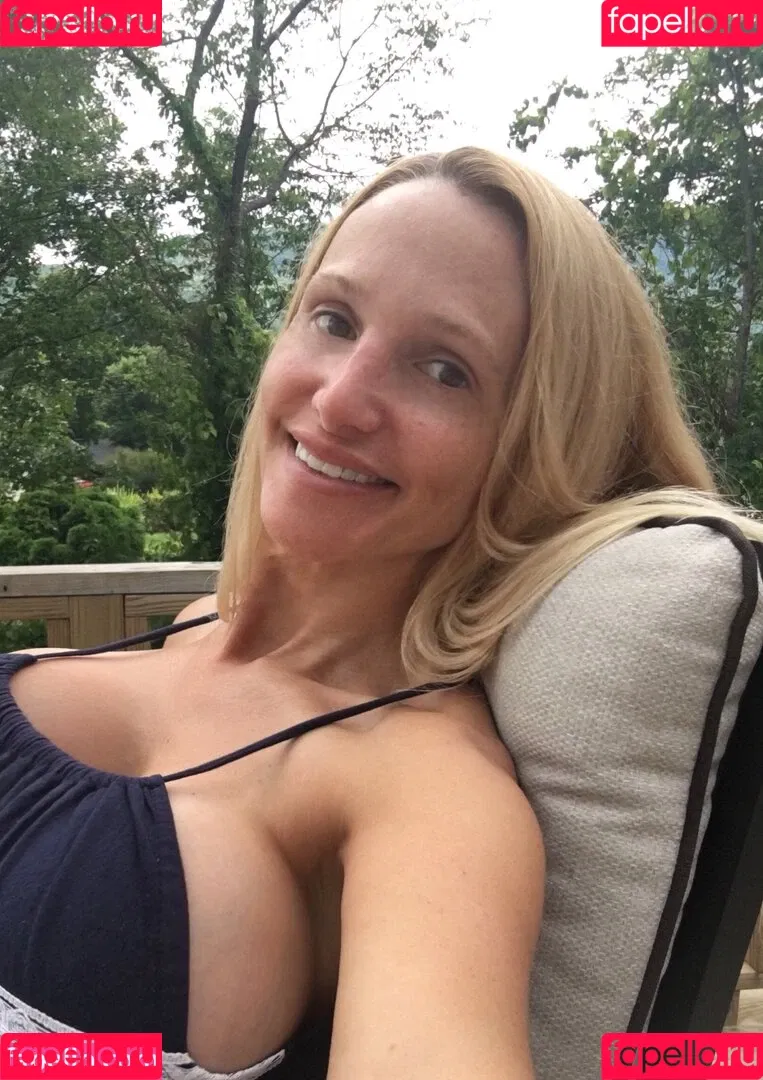 Billi Bardot Onlyfans Photo Gallery 