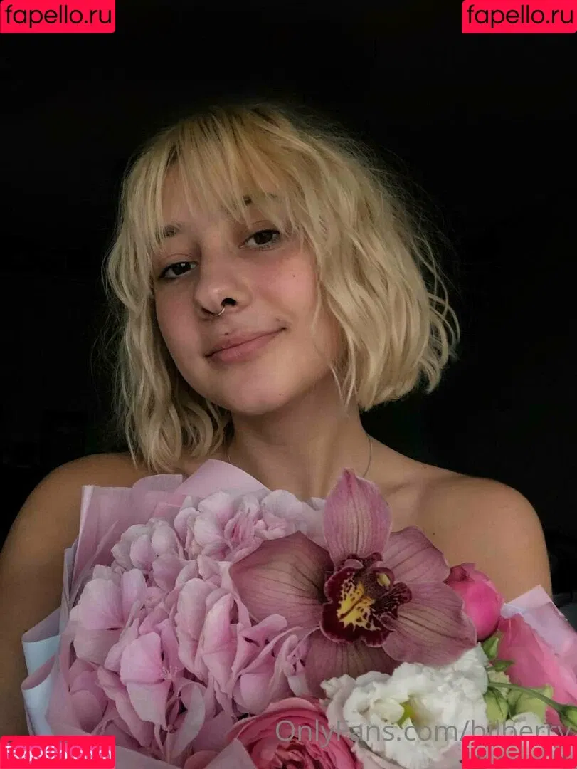 liloo_moon Onlyfans Photo Gallery 