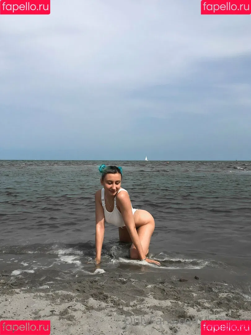 liloo_moon Onlyfans Photo Gallery 