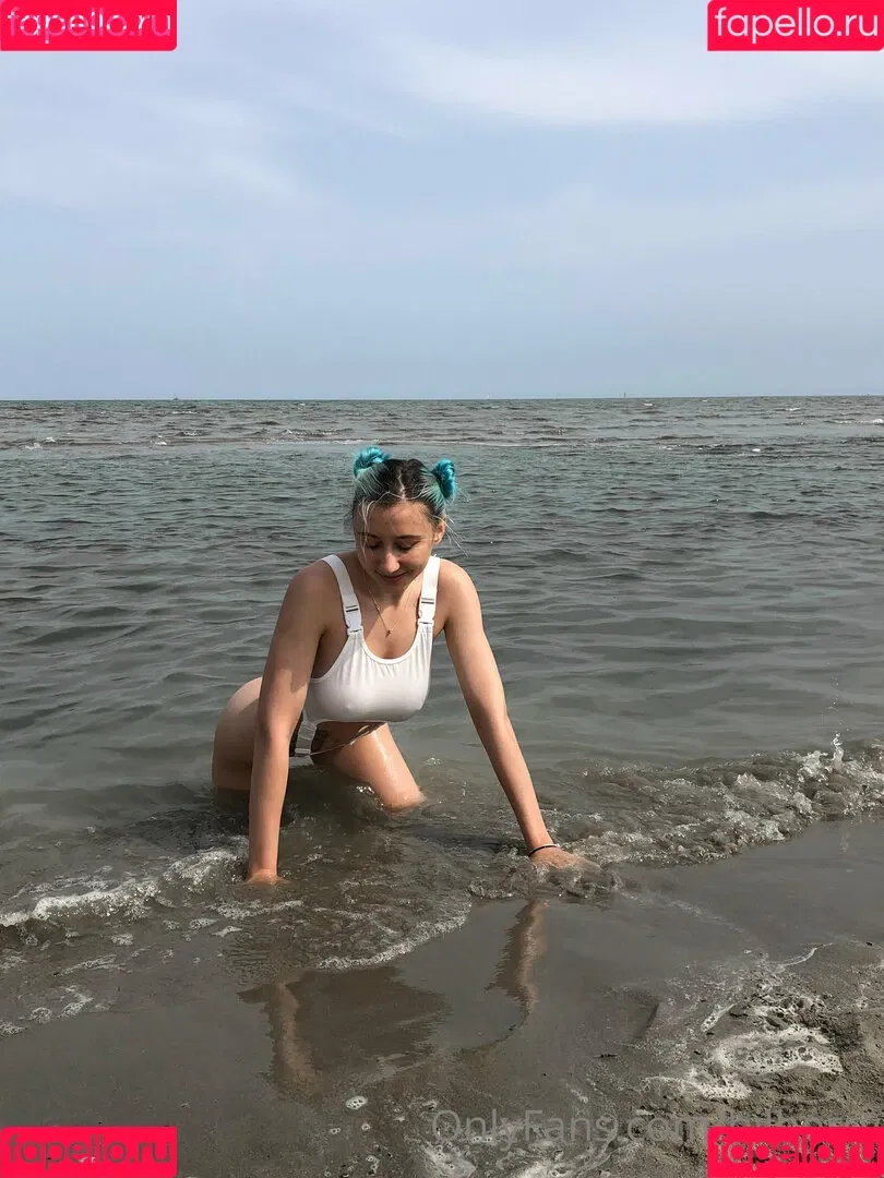 liloo_moon Onlyfans Photo Gallery 