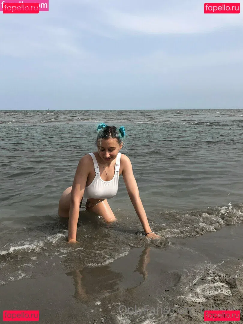 liloo_moon Onlyfans Photo Gallery 