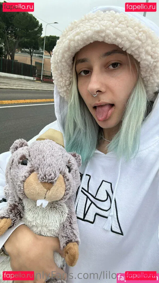 liloo_moon Onlyfans Photo Gallery 