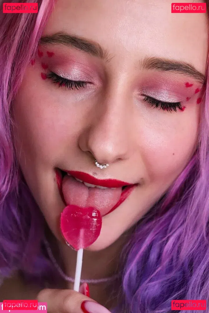 liloo_moon Onlyfans Photo Gallery 