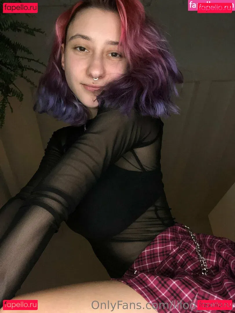 liloo_moon Onlyfans Photo Gallery 