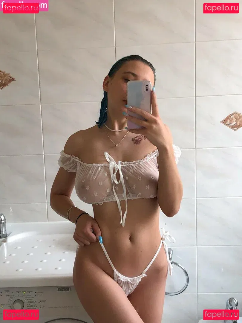 liloo_moon Onlyfans Photo Gallery 