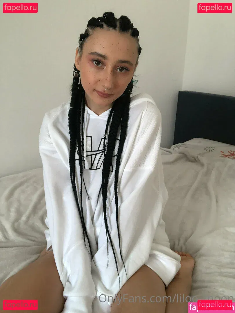 liloo_moon Onlyfans Photo Gallery 