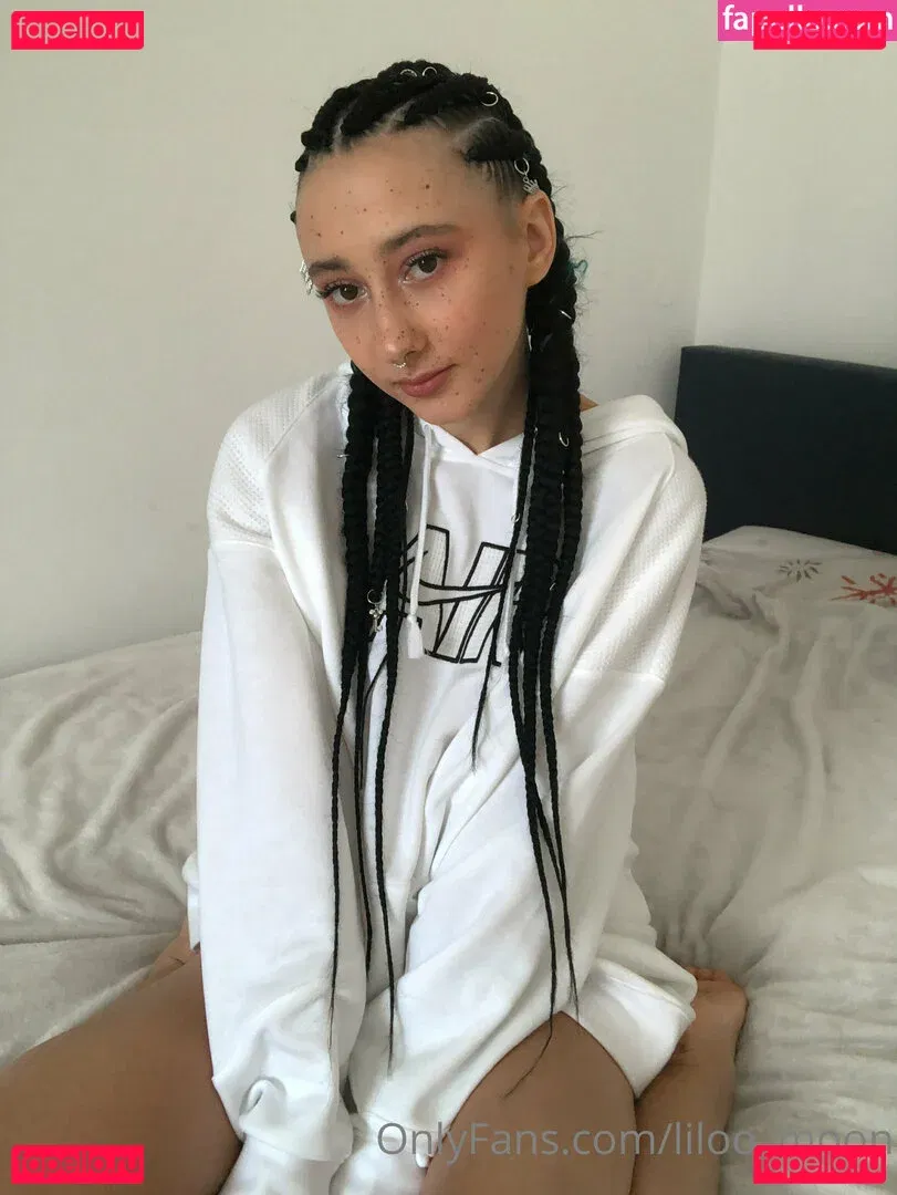liloo_moon Onlyfans Photo Gallery 