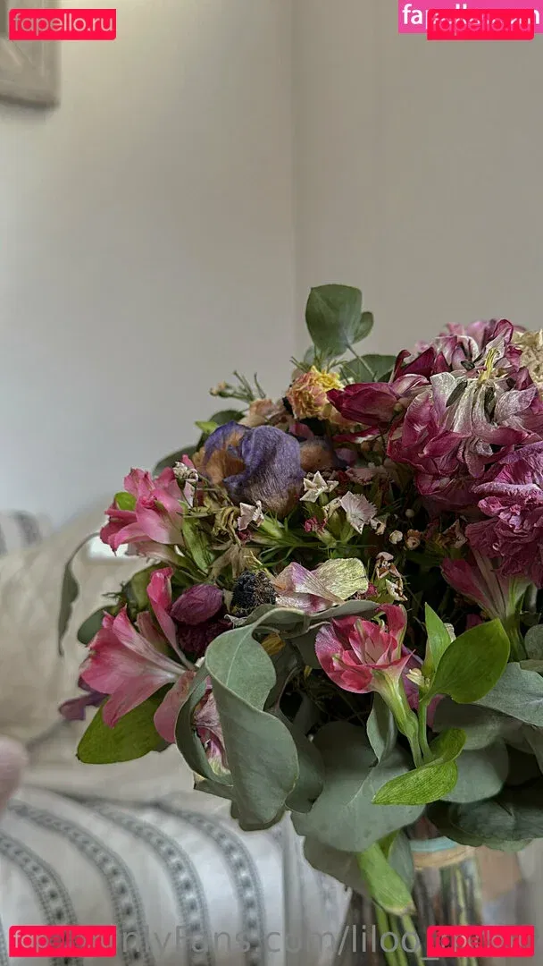 liloo_moon Onlyfans Photo Gallery 