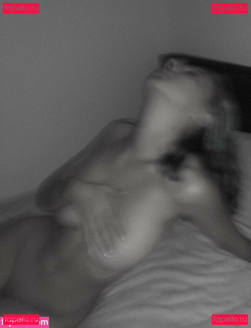 liloo_moon Onlyfans Photo Gallery 