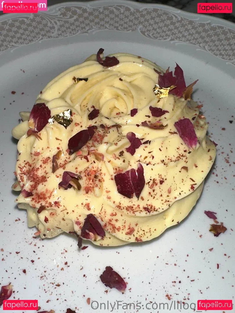 liloo_moon Onlyfans Photo Gallery 