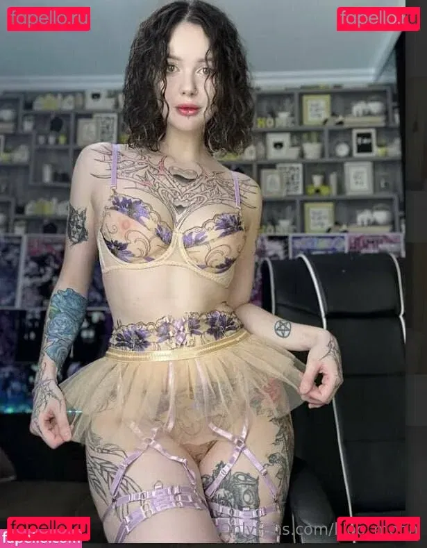 liloo_moon Onlyfans Photo Gallery 